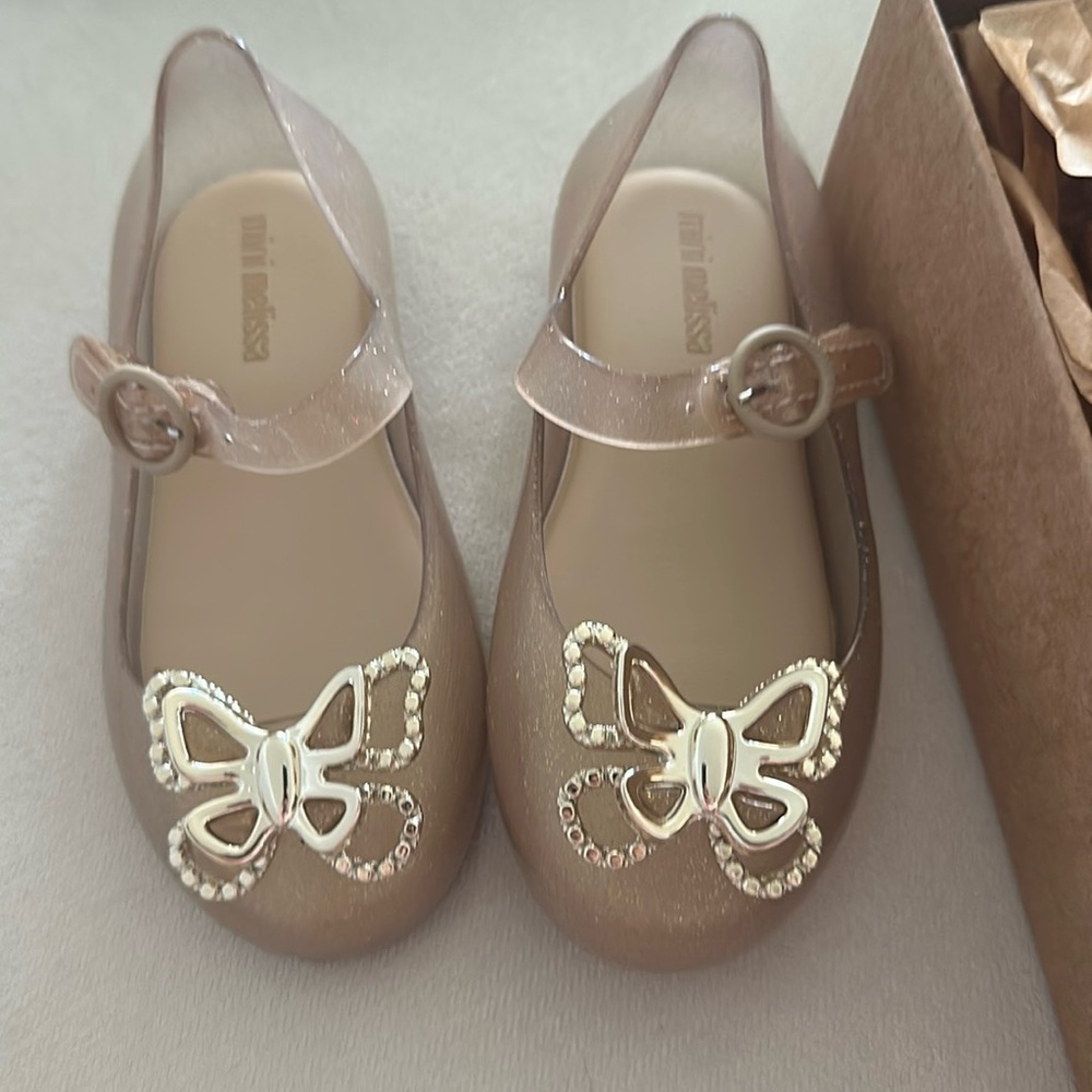 Mini Melissa shoes size 9 NWT